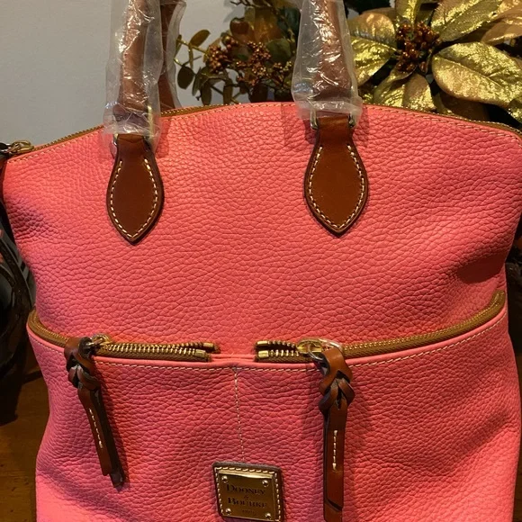 NWT Dooney & Bourke Barbie Pink Leather Bag - Picture 2 of 12